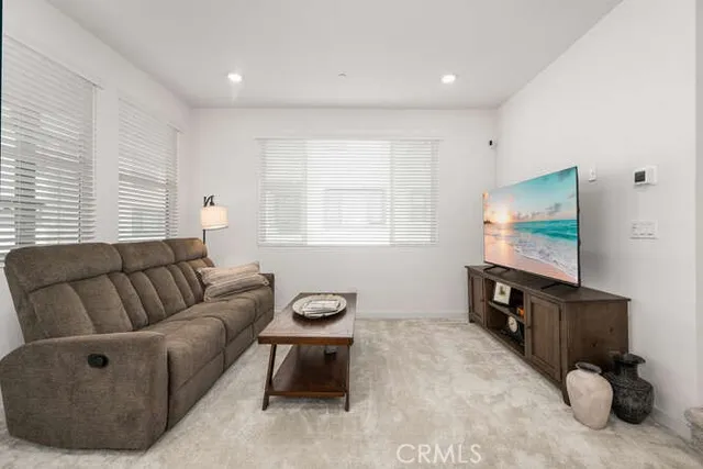 $770,000 | 2955 West Lincoln Avenue, Unit 7, Anaheim, CA 92801