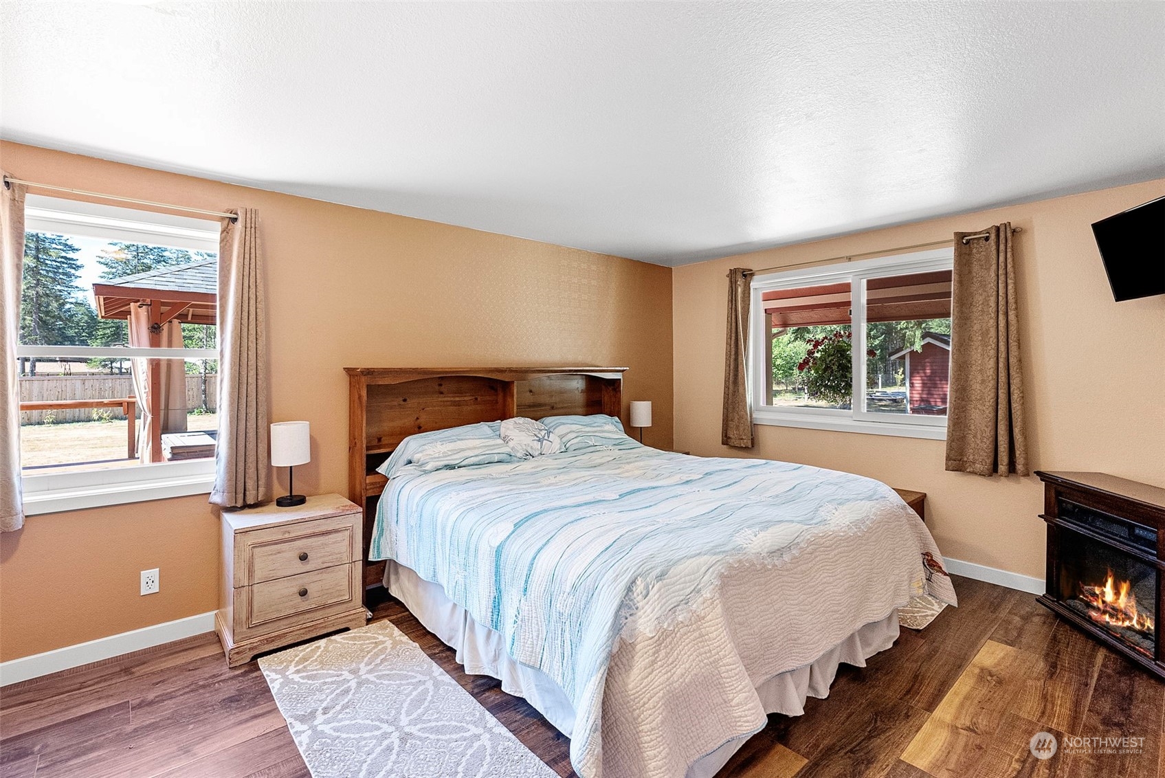 7050 Northeast Elfendahl Pass Road Belfair, WA 98528 - Photo 10 of 33 Gallery Image 10