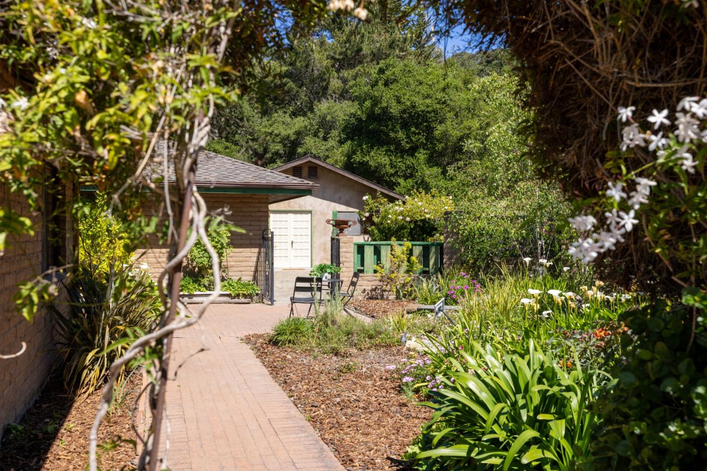 27460 Loma Del Rey Carmel, CA 93923 - Photo 27 of 28