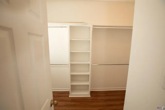 $329,900 | 1335 Springlake Drive, Baton Rouge, LA 70810