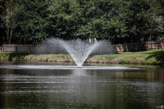 $329,900 | 1335 Springlake Drive, Baton Rouge, LA 70810