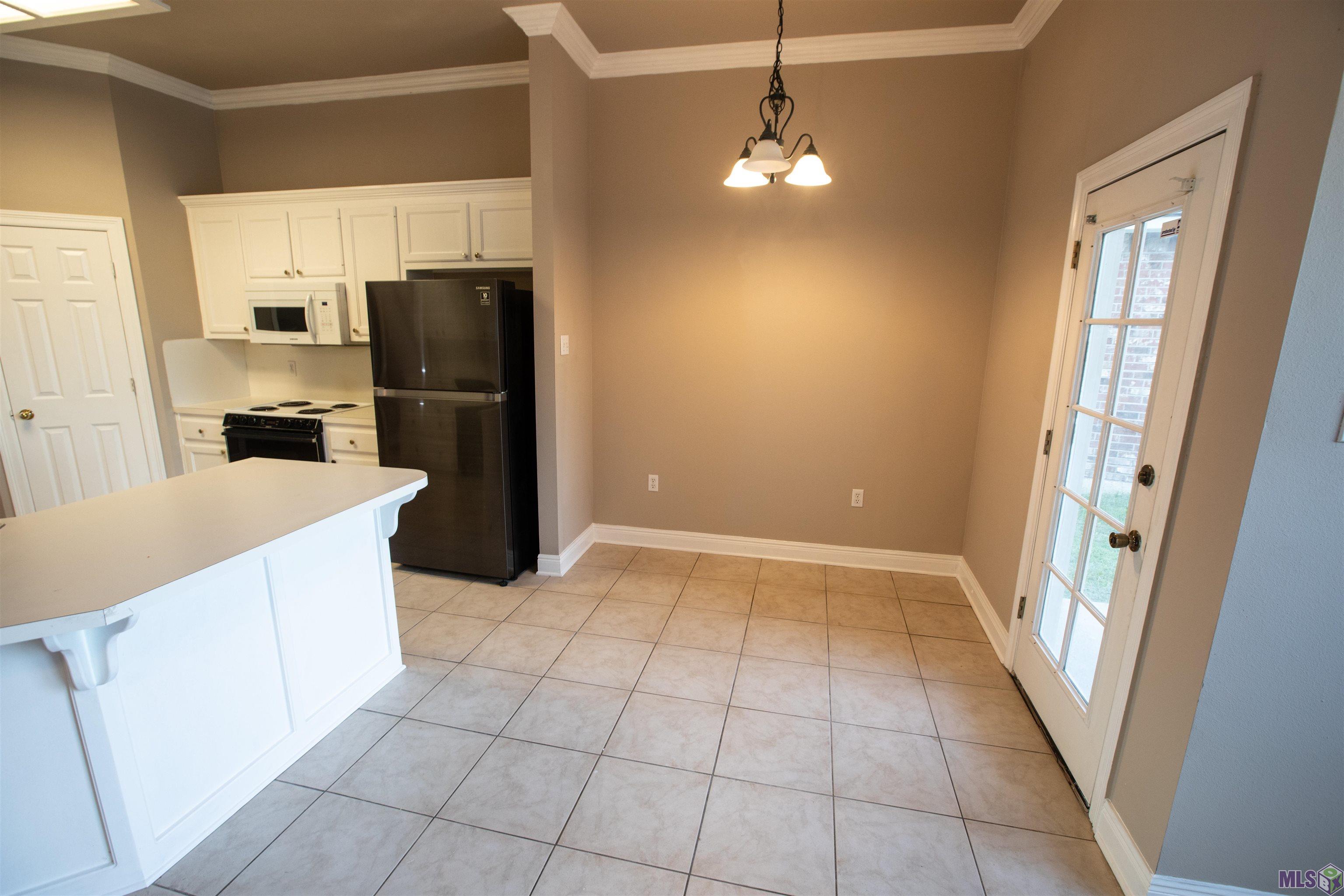 1335 Springlake Drive Baton Rouge, LA 70810 - Photo 9 of 26