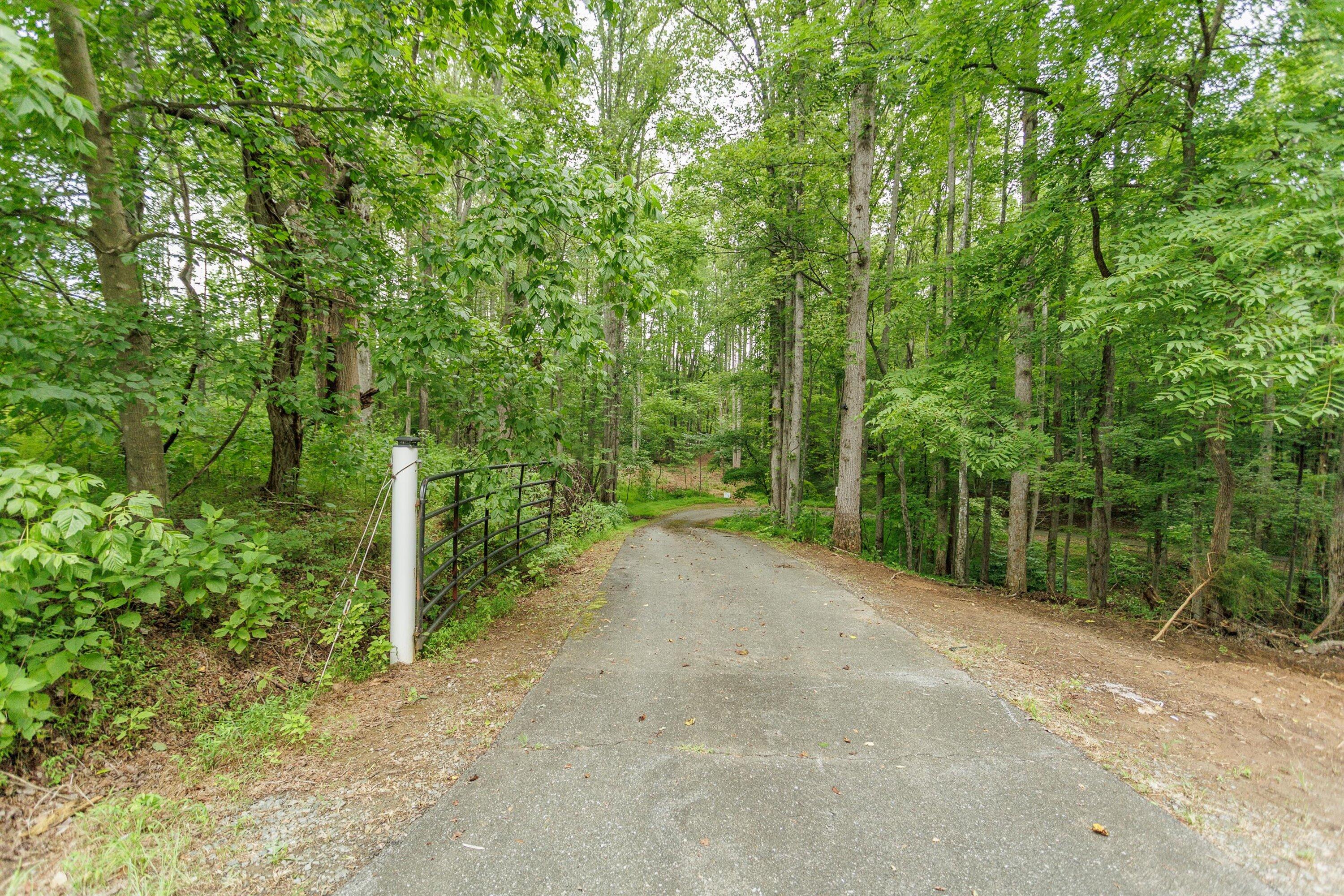 0 Country Oak Road Penhook, VA 24137 - Photo 39 of 40 33-Country Manor Ln Lot 6_33