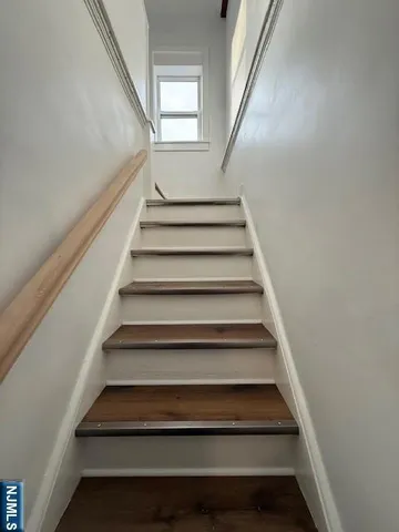 $3,350 | 16 Central, Unit 2, Bergenfield, NJ 07621