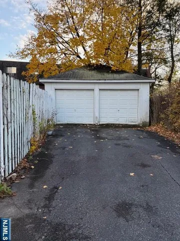 $3,350 | 16 Central, Unit 2, Bergenfield, NJ 07621