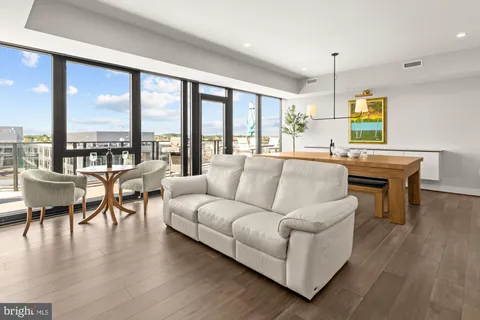 $2,160,000 | 1300 4th Street Southeast, Unit PH2, Washington, DC 20003