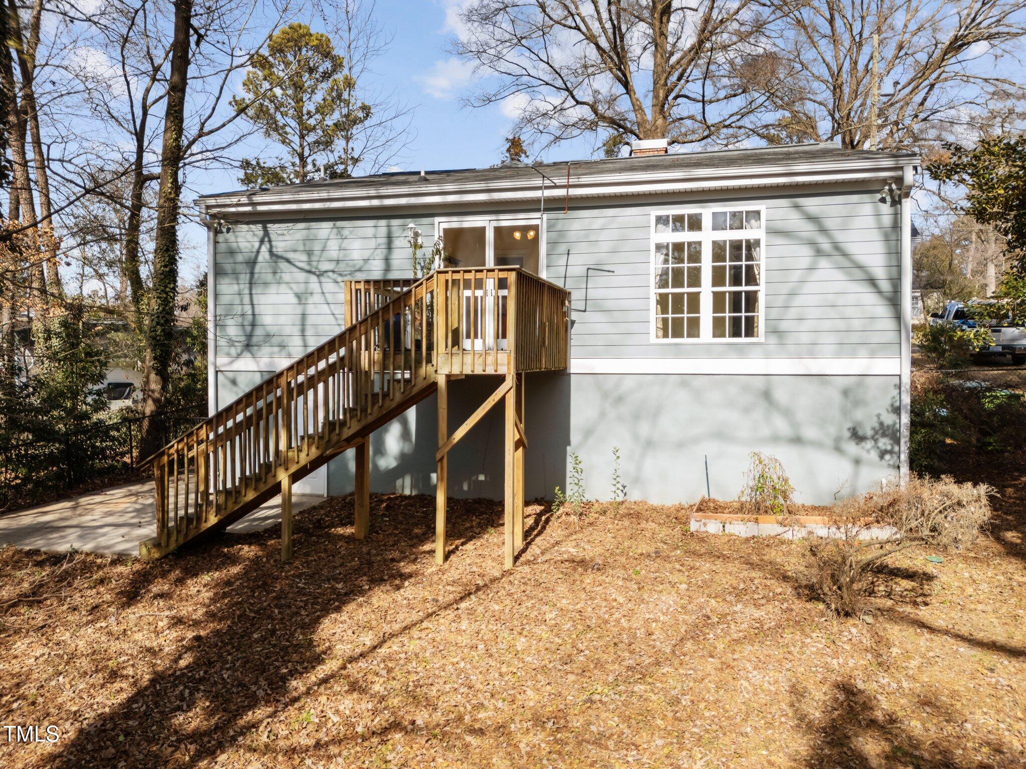 2719 Gordon Street Raleigh, NC 27608 - Photo 31 of 38 Rear View