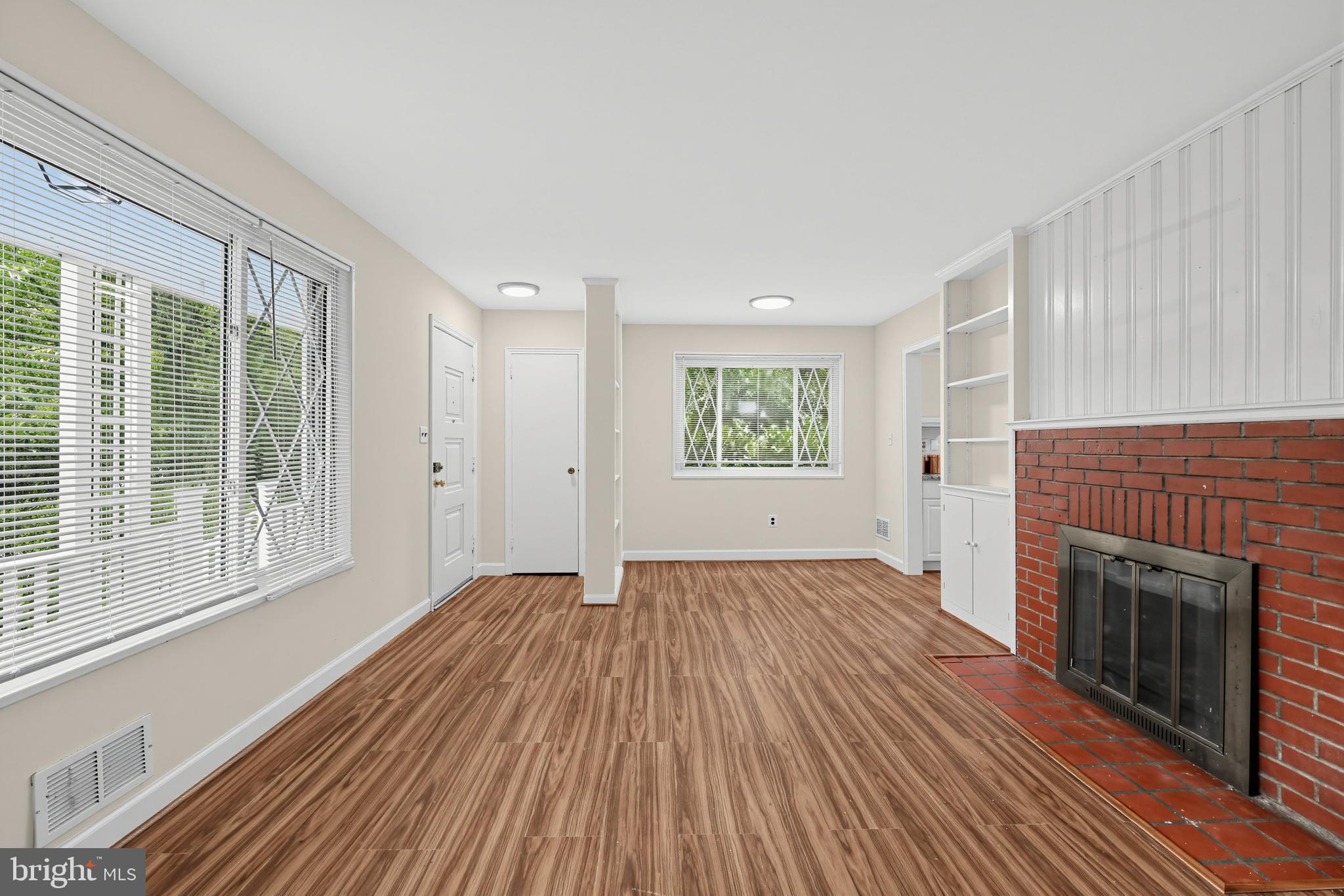 2400 Eugene Street Silver Spring, MD 20902 - Photo 8 of 28 Gallery Image 8