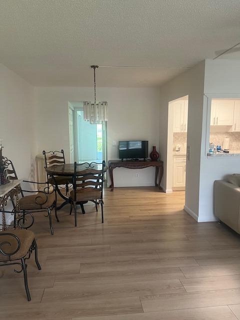 90 Mansfield D Boca Raton, FL 33434 - Photo 4 of 15 IMG_3374