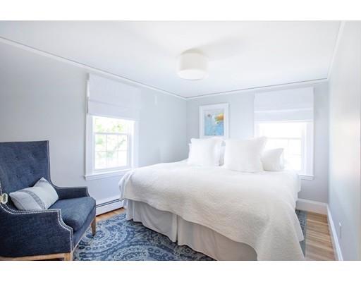 11 Pickwick Road Marblehead, MA 01945 - Photo 21 of 24 a bedroom with a bed window and couch