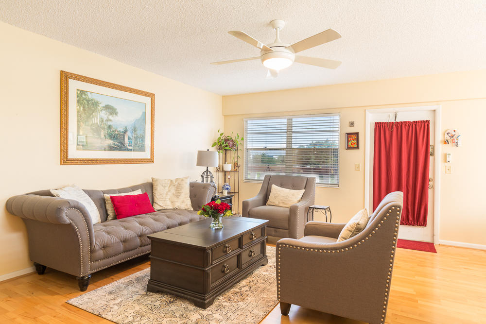 38 Brighton East, Unit A Boca Raton, FL 33434 - Photo 4 of 15 Living Room with lake view