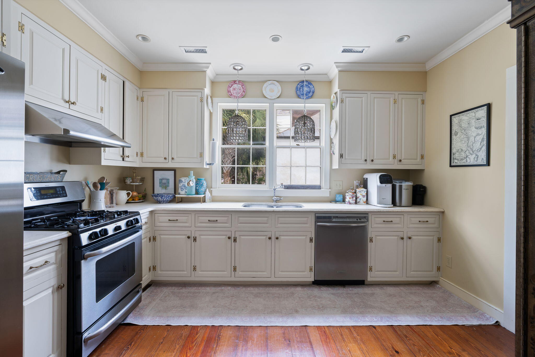 38 Tradd Street, Unit 1/2 Charleston, SC 29401 - Photo 6 of 18 38 Tradd