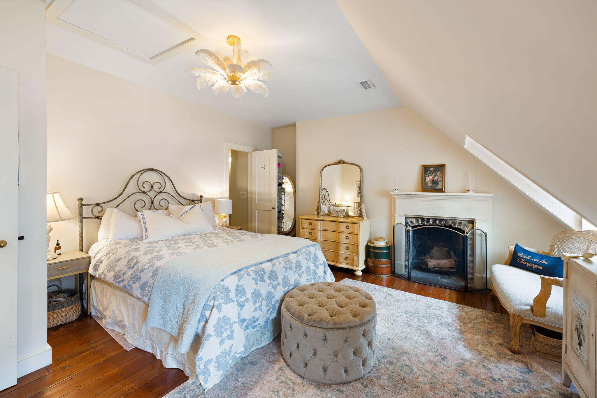 38 Tradd Street, Unit 1/2 Charleston, SC 29401 - Photo 10 of 18 38 Tradd