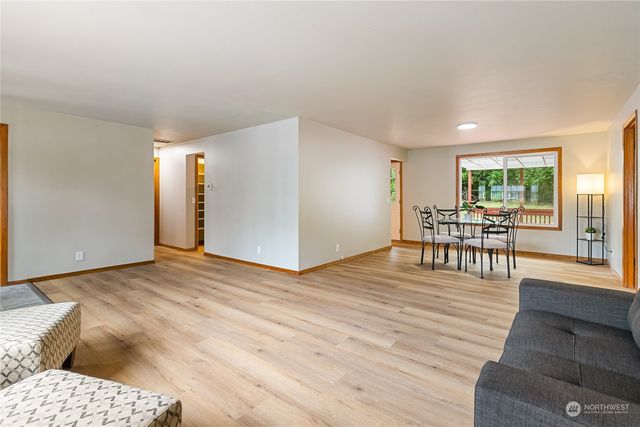 a view of livingroom with furniture and wooden floor