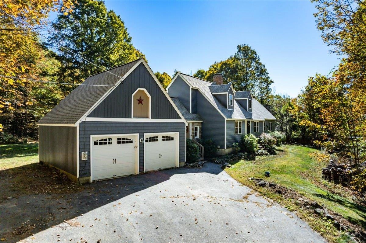 213 Joe English Road New Boston, NH 03070 - Photo 3 of 60 Gallery Image 3