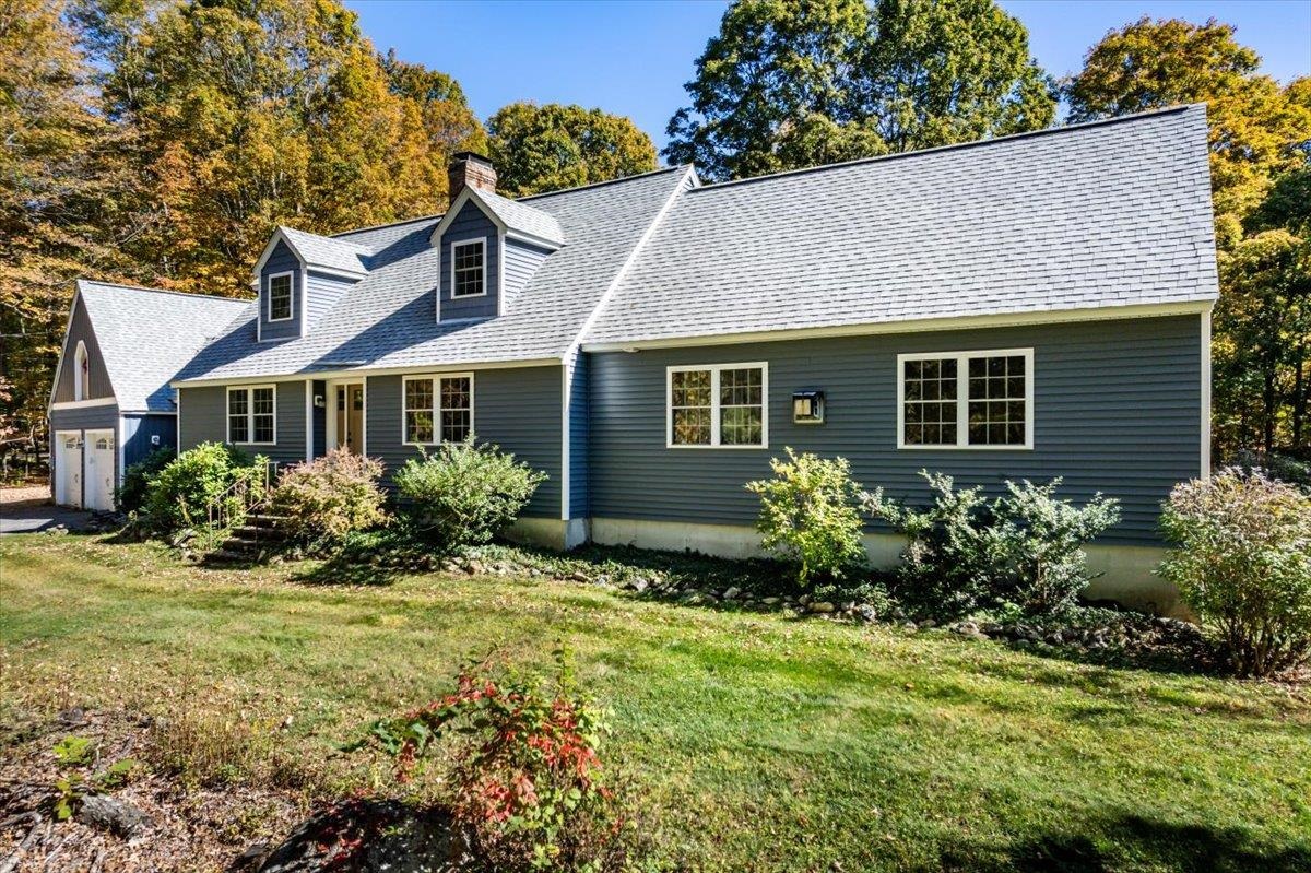 213 Joe English Road New Boston, NH 03070 - Photo 5 of 60 Gallery Image 5