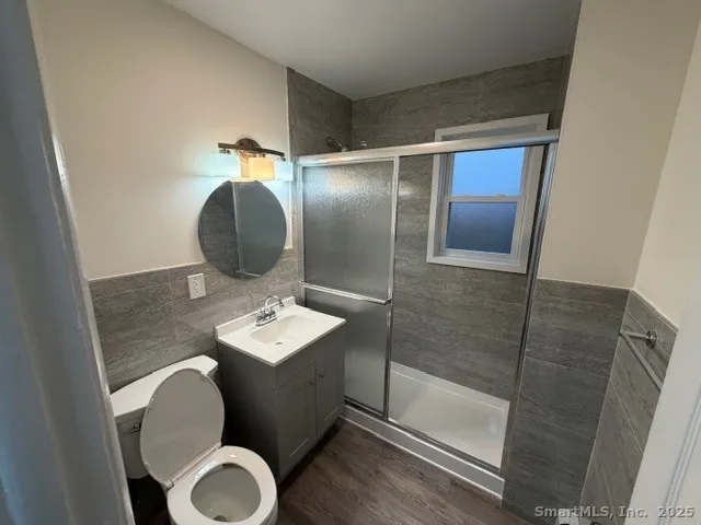 $2,400 | 27 Fairview Drive, Unit 2, Danbury, CT 06810