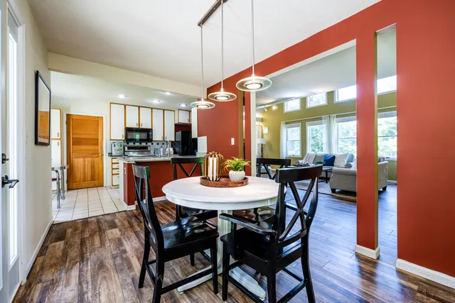 $369,900 | 2775 Lakeland Drive, Berrien Springs, MI 49103