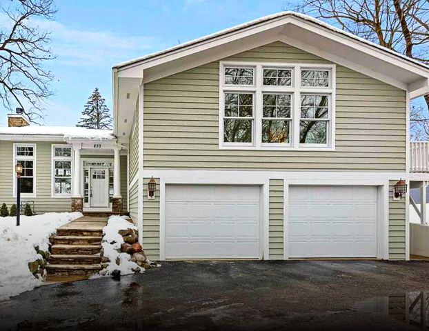 833 Tarrant Drive, Fontana, WI 53125