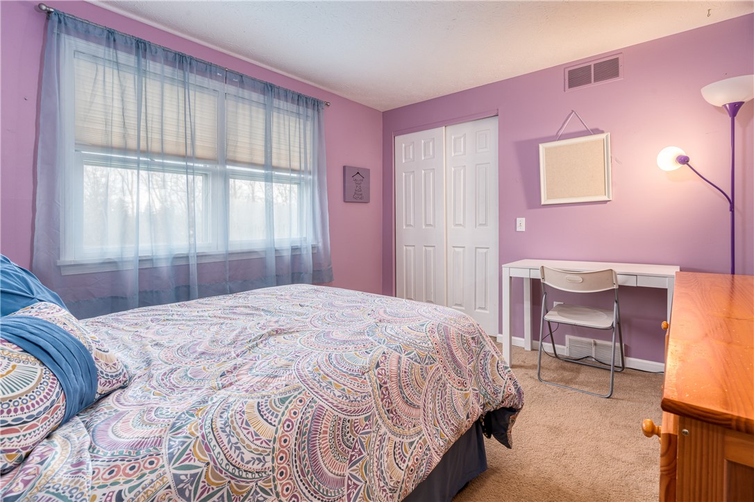 7 Bardney Circle Perinton, NY 14450 - Photo 32 of 38 4th bedroom