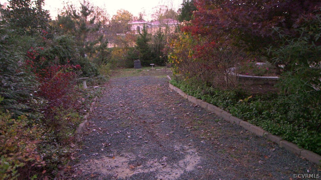 1618 Princeton Road Richmond, VA 23227 - Photo 20 of 24 Gallery Image 20