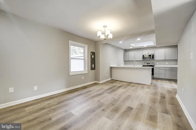 $2,650 | 3828 8th Street, North Beach, MD 20714