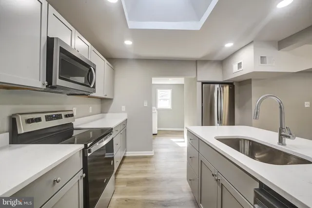 $2,650 | 3828 8th Street, North Beach, MD 20714