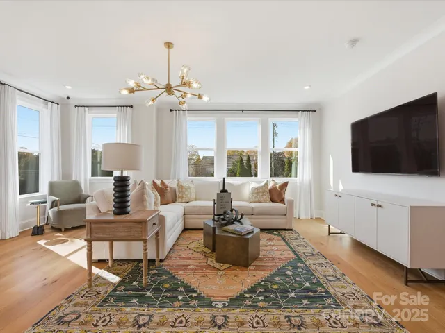 $729,769 | 8038 Thimbleweed Circle, Charlotte, NC 28277