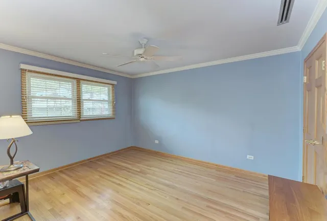 $525,000 | 7930 Grant Street, Darien, IL 60561