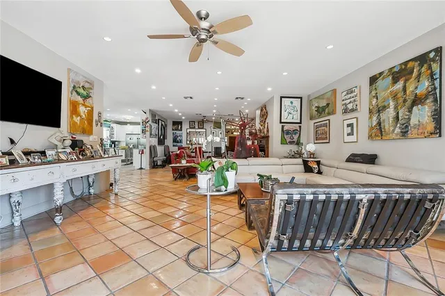 $1,299,000 | 5776 Bellaire Drive, New Orleans, LA 70124