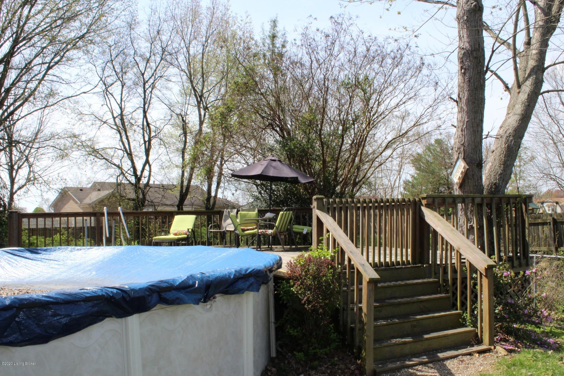 6706 Barbrook Road Louisville, KY 40258 - Photo 37 of 41 IMG_2011