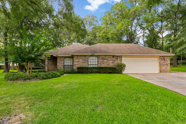 $255,000 | 202 Sunset Boulevard, Conroe, TX 77303
