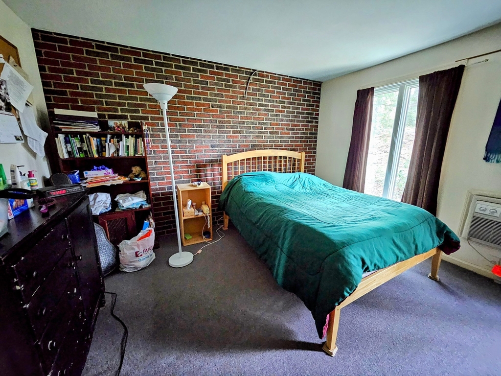 12 Chadwick Court, Unit 12 Amherst, MA 01002 - Photo 12 of 22