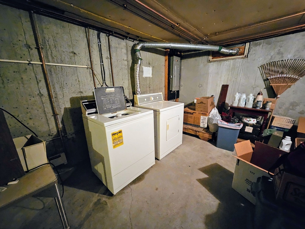 12 Chadwick Court, Unit 12 Amherst, MA 01002 - Photo 19 of 22