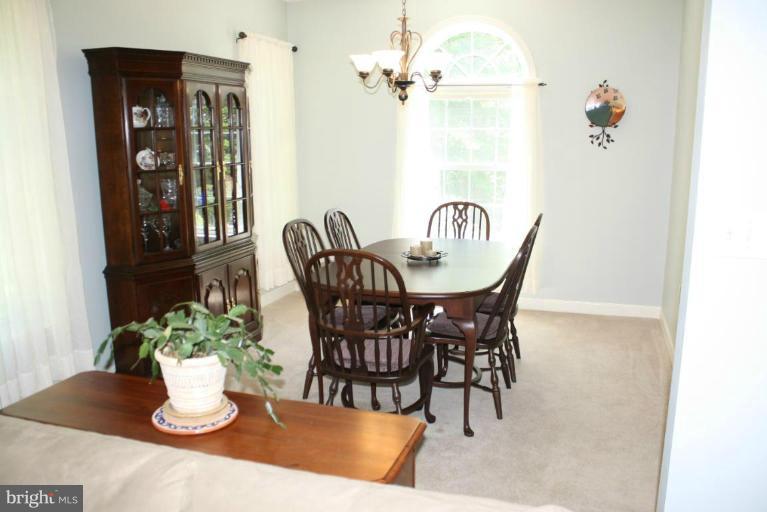 7403 Leeds Manor Road Marshall, VA 20115 - Photo 5 of 12 Dining Room