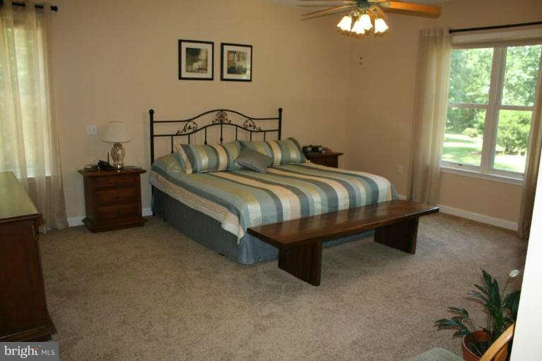 7403 Leeds Manor Road Marshall, VA 20115 - Photo 7 of 12 Master Bedroom