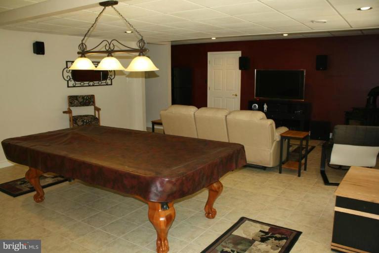 7403 Leeds Manor Road Marshall, VA 20115 - Photo 8 of 12 Basement #1