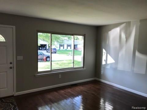741 Dressler Lane Rochester Hills, MI 48307 - Photo 11 of 20