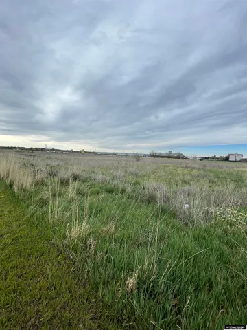 $350,000 | North Federal Boulevard, Riverton, WY 82501