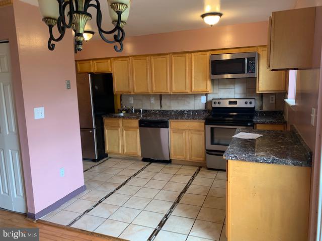 6619 Spring Mill Circle Baltimore, MD 21207 - Photo 1 of 18 Gallery Image 1