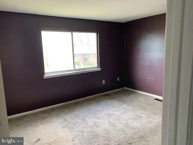 6619 Spring Mill Circle Baltimore, MD 21207 - Photo 12 of 18 Gallery Image 12