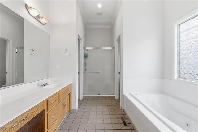 $409,000 | 1009 Southwest Blazing Star Drive, Lee's Summit, MO 64081