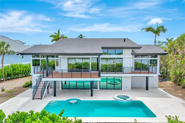 $1,899,999 | 5435 Osprey Court, Sanibel, FL 33957