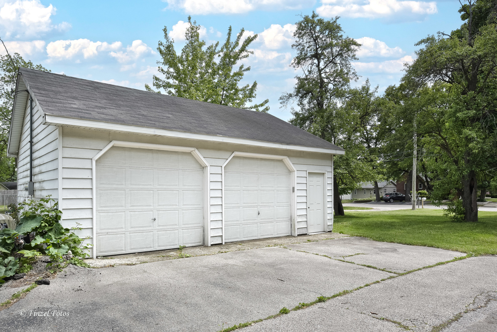 921 North River Road McHenry, IL 60051 - Photo 8 of 31