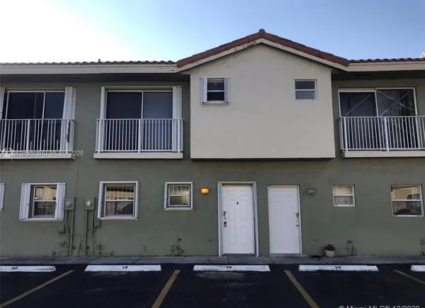 $2,500 | 6690 Southwest 12th Street, Unit 46690, West Miami, FL 33144