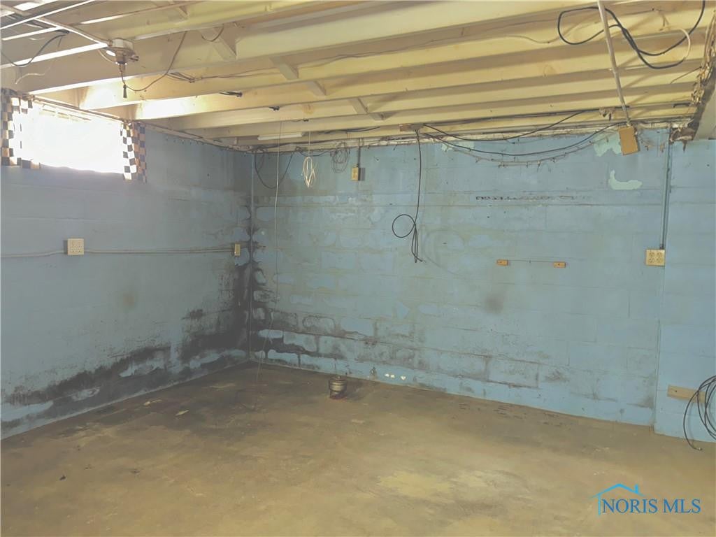 4229 Packard Road Toledo, OH 43612 - Photo 16 of 20 Gallery Image 16