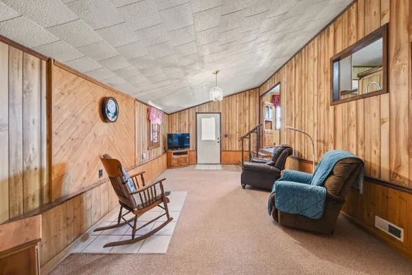 $249,900 | 12352 Beatty Ridge Road, Vevay, IN 47043