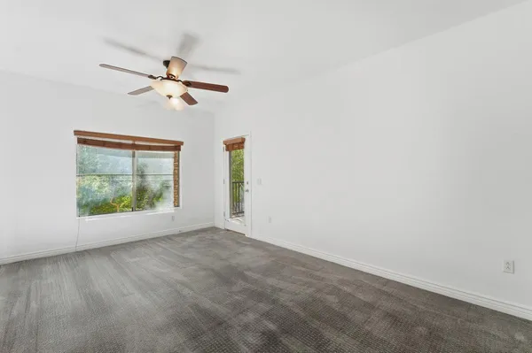 $2,500 | 5450 East Deer Valley Drive, Unit 2210, Phoenix, AZ 85054