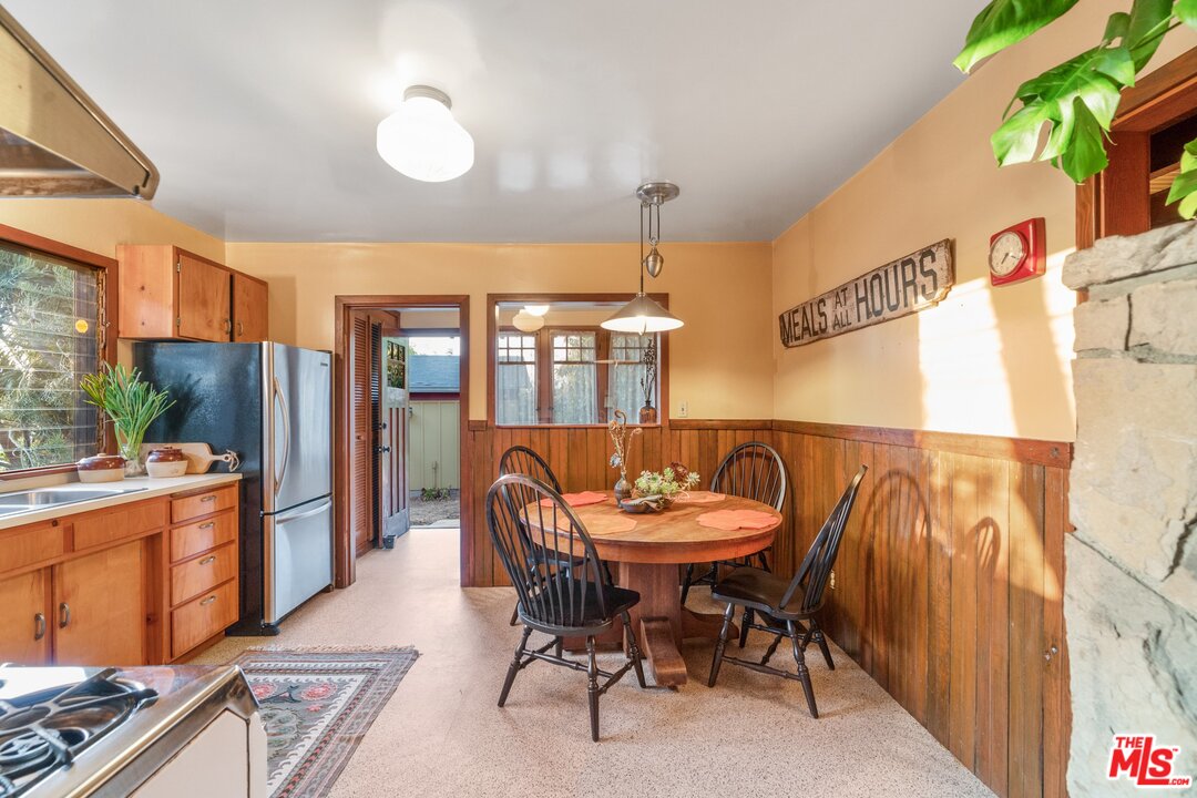 1031 Everett Street Los Angeles, CA 90026 - Photo 16 of 54