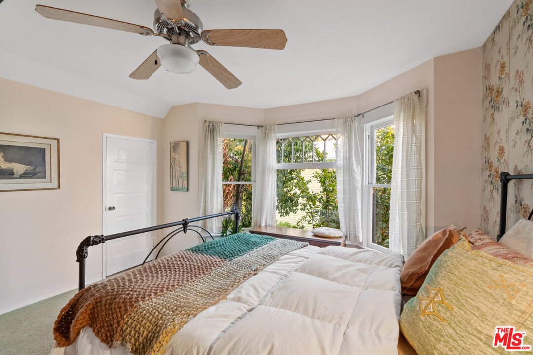 1031 Everett Street Los Angeles, CA 90026 - Photo 30 of 54